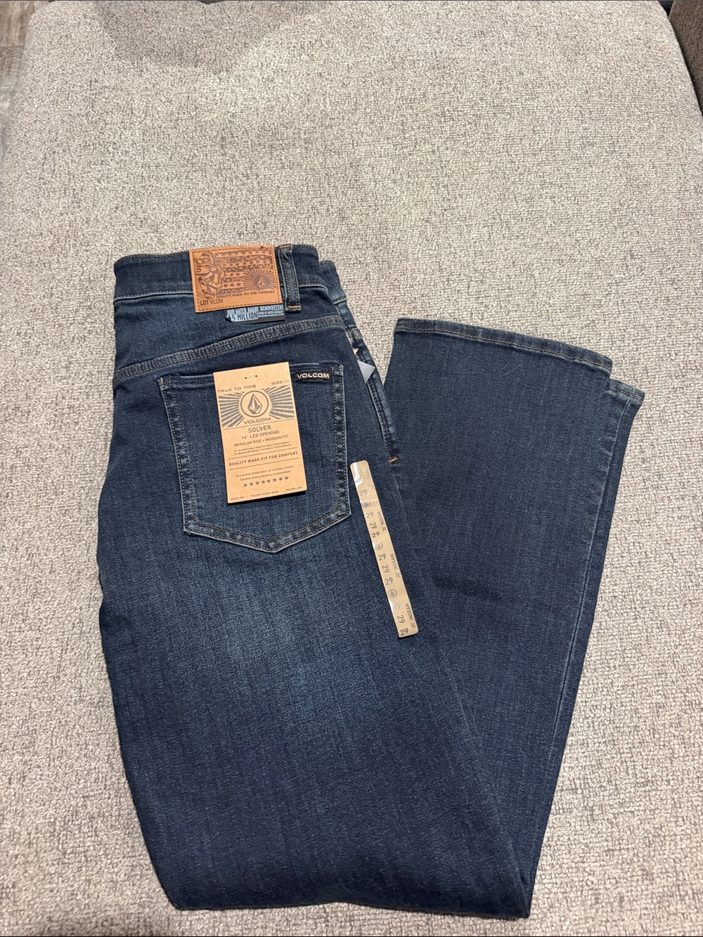 Volcom Men’s Dark Blue Straight Jeans